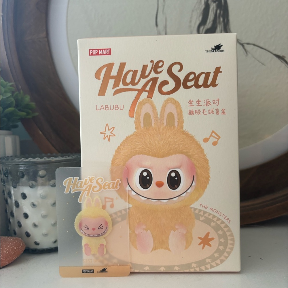 Labubu Have A Seat Sisi Popmart